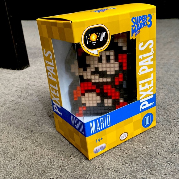 Pixel Pals Super Mario 3 (Mario) - Picture 1 of 7